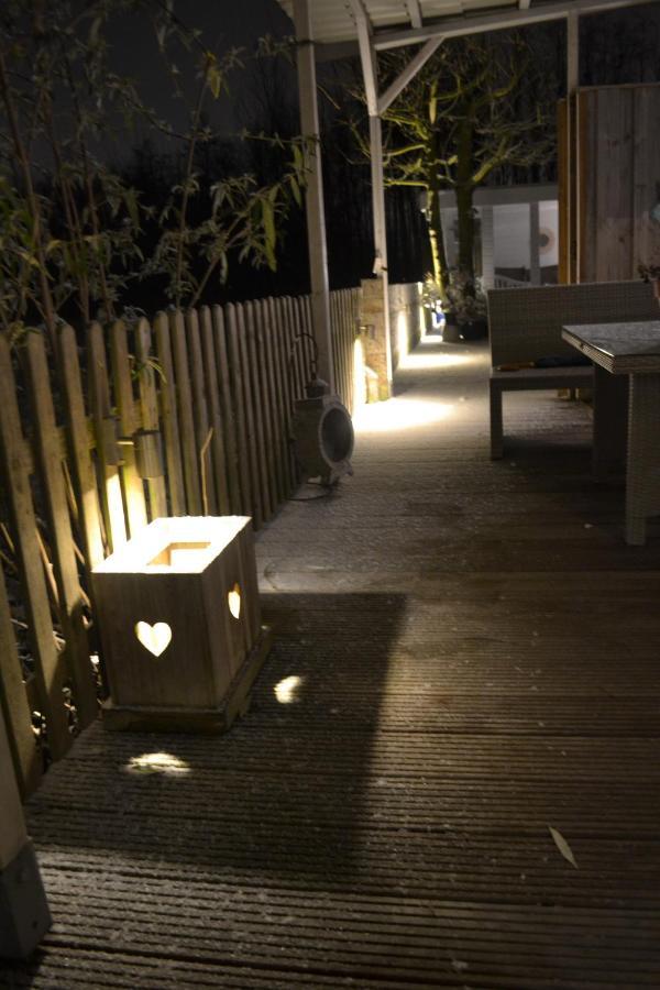 Bed & Breakfast Boszicht ลีวาร์เดิน ภายนอก รูปภาพ