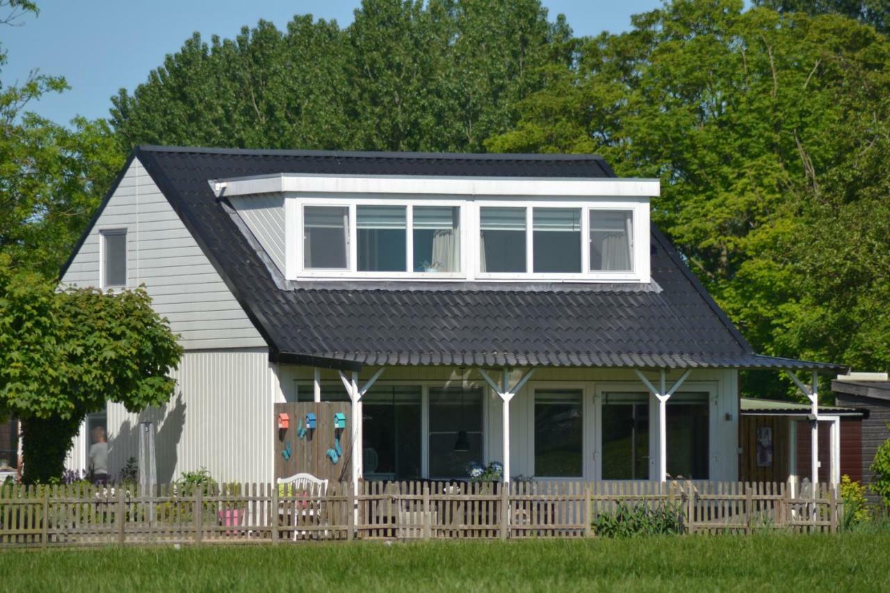 Bed & Breakfast Boszicht ลีวาร์เดิน ภายนอก รูปภาพ